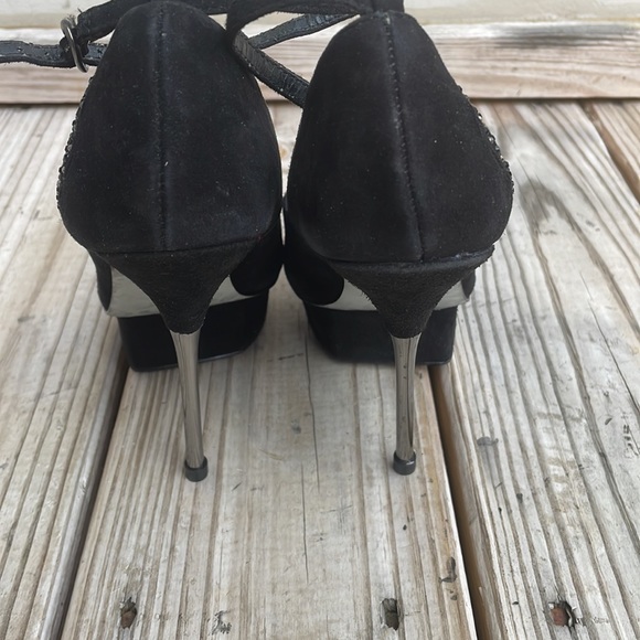 Betsey Johnson Black "Tryyst" Stiletto Heels Size 7 - Picture 9 of 15